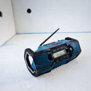 Bosch PRO GPB18V-3C akumulatorski radio 18V Bluetooth FM - Image 2
